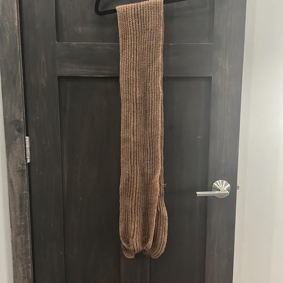 Brown Knit Scarf - Picture 2 of 3